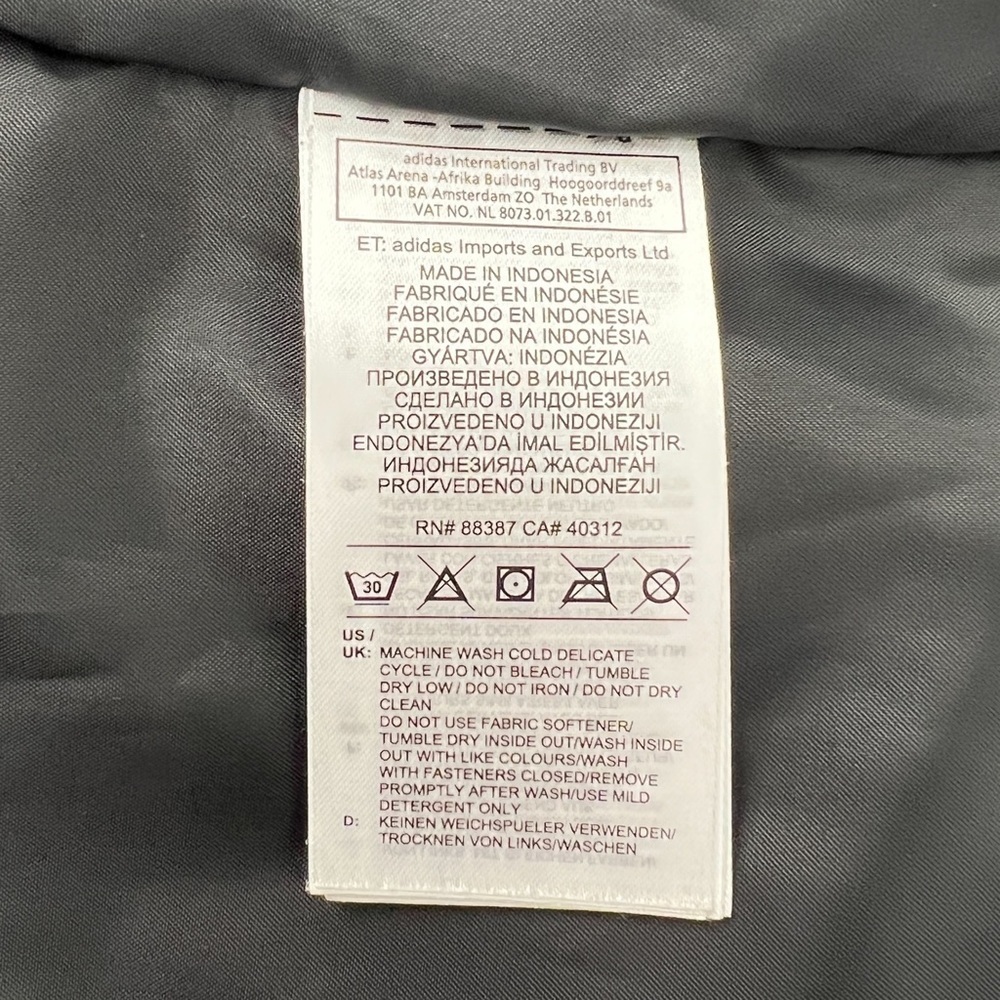 Adidas puffer track jacket - Picture 8 of 8